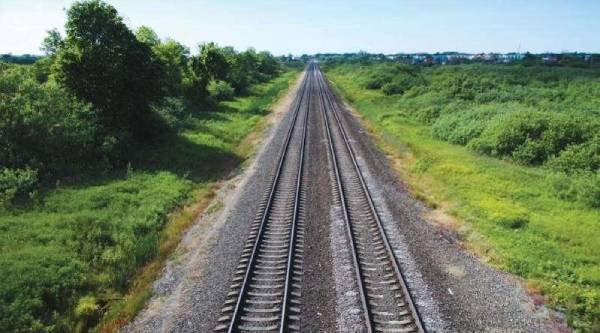 ศรีสุวรรณจ่อร้อง สตง.สอบประมูลรถไฟทางคู่ 2 เส้นทางใหม่ส่อพิรุธ