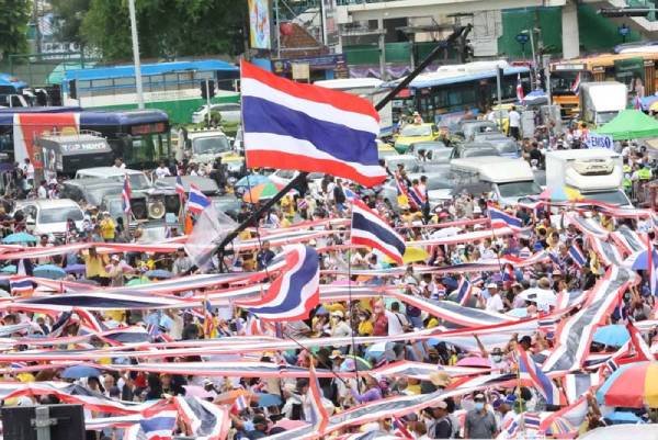 ประเทศอันมืดมนอนธกาล