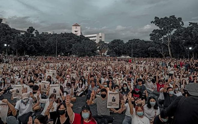 Public Statement Drop charges against pro-democracy activists involved with demonstrations by Free Youth  “The state must respect and uphold the right to freedom of expression and unarmed and peaceful protest”