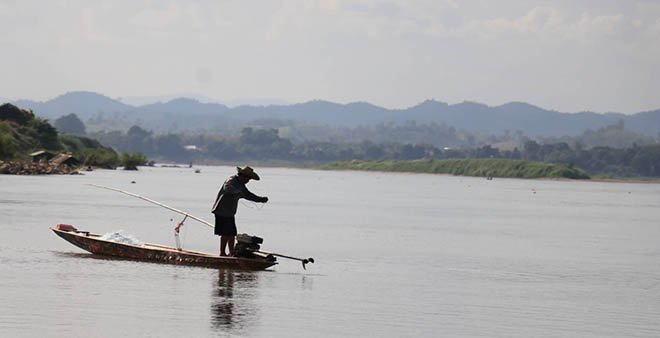 เครือข่ายปชช. ลุ่มน้ำโขงอีสาน โวย สทนช.จัดฉากปล่อยปลาหน้าหนาว เพื่อหามวลชนหนุนเขื่อนปากชม