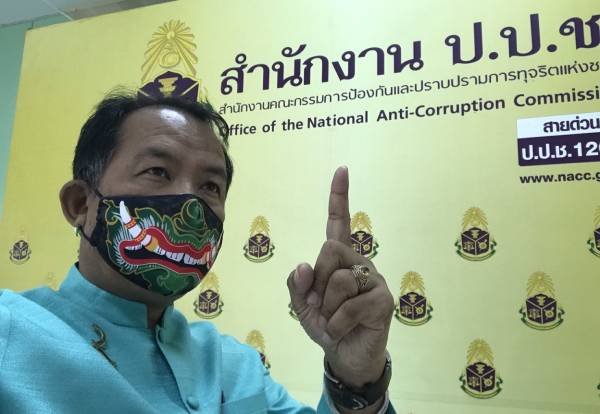 ศรีสุวรรณจี้ สตง.สอบระบบรางรถไฟฟ้าทั่วกรุงก่อมลพิษทางเสียง